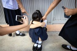 Giáo dục, tình thương và kỷ cương
