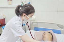 Hy hữu: Cứu sống cặp vợ chồng già cùng bị nhồi máu cơ tim