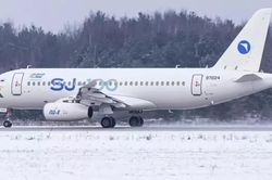 Ấn Độ, Nga sắp chốt thỏa thuận sản xuất máy bay SJ-100