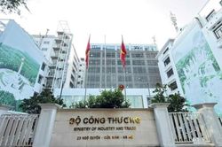 Bộ Công Thương đề nghị các địa phương phối hợp quản lý khu công nghiệp, khoáng sản