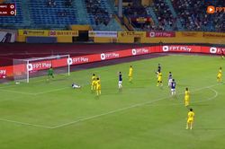 Highlight CLB Hà Nội 0-4 CLB SLNA: Chủ nhà thua tan nát