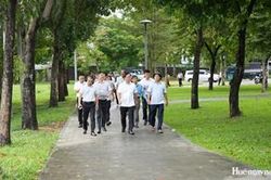 Mở thêm không gian thương mại, dịch vụ và du lịch
