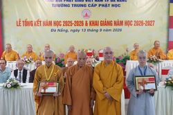 Đà Nẵng: Trường Trung cấp Phật học thành phố tổng kết và khai giảng năm học mới