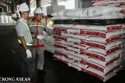 Giảm sức ép giá nguyên liệu thức ăn chăn nuôi nhờ đòn bẩy công nghệ
