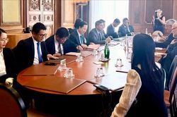 Việt Nam và OECD đẩy mạnh hợp tác tài chính, đầu tư