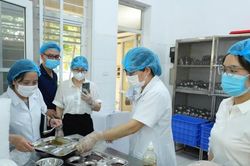 Phường Yên Nghĩa: Tăng cường giám sát, bảo đảm an toàn bữa ăn bán trú