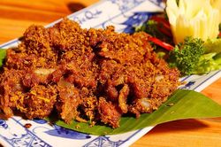 Thịt ba chỉ đừng làm cách cũ nữa: Thêm đúng 1 nguyên liệu này, cả nhà ăn với cơm không muốn dừng