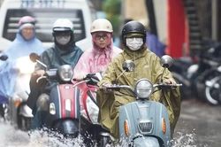 Hà Nội bắt đầu đợt mưa từ hôm nay, mưa có thể kéo dài bao nhiêu ngày?