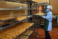 Gần 20.000 chiếc bánh Trung thu gửi đến thiếu nhi vùng biên