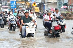 Cần Thơ triển khai giải pháp bảo đảm an toàn cho học sinh khi triều cường dâng cao