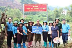 Tổ chức Công đoàn đồng hành cùng phụ nữ biên cương