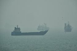 Iran và các nước vùng Vịnh hoãn cuộc họp về eo biển Hormuz