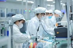Nới lỏng điều kiện đối với vốn ngoại có chọn lọc và minh bạch
