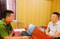 Khởi tố đối tượng giả danh lãnh đạo, lừa đảo hàng trăm triệu đồng
