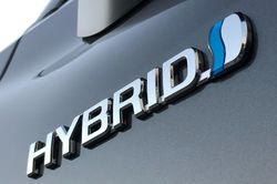 5 mẫu xe hybrid hút khách nhất thị trường ô tô Việt Nam hiện nay