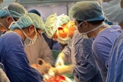 Người đàn ông mất toàn bộ bàng quang vì chủ quan