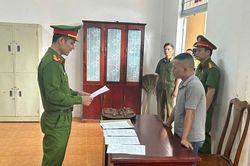 Phê chuẩn khởi tố 2 bị can trong vụ xô xát, gây rối trật tự công cộng