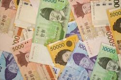 Hàn Quốc phá đường dây rửa tiền quy mô hơn 65 triệu USD