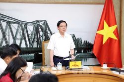 Phó Thủ tướng Hồ Quốc Dũng: Khẩn trương triển khai dự án cấp nước vùng Tây Nam sông Hậu