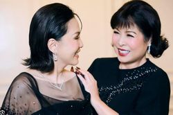 Hồng Vân 'cạch mặt' Hồng Đào theo cách kịch tính