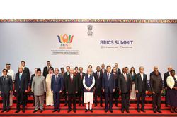 Hội nghị BRICS kêu gọi tăng cường quan hệ kinh tế, kết thúc chiến tranh