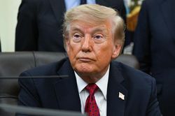 Tổng thống Trump gợi ý cho các hãng xe Trung Quốc sản xuất tại Mỹ