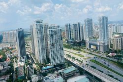 Bài 3: Ai sẽ làm nhà cho người thu nhập trung bình?