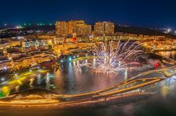 Show diễn 'cháy vé' nhất Phú Quốc ra mắt phiên bản mới với lượng pháo hoa gấp 3