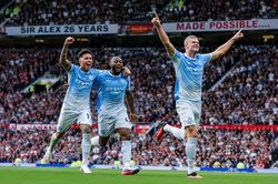 Derby Manchester: Haaland tỏa sáng, Manchester City đánh bại Manchester United trong thế thiếu người