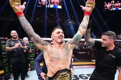 Tom Aspinall từ bỏ đai vô địch UFC Heavyweight vì chấn thương mắt