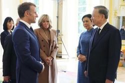 Một công thức hợp tác mới cho quan hệ Việt - Pháp:  'Công nghệ Pháp - sản xuất Việt Nam - cung ứng khu vực và toàn cầu'