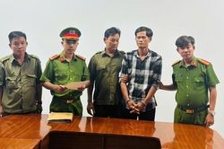 Người đàn ông bị bắt sau một năm dùng kéo gây thương tích cho người khác