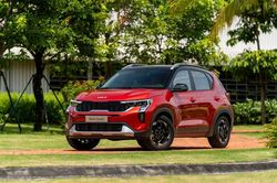 Những mẫu xe 5 chỗ gầm cao dưới 500 triệu đồng đáng mua nhất hiện nay