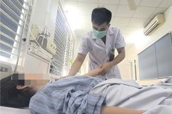 Người phụ nữ đang điều trị ung thư mắc sốt xuất huyết, bác sĩ cảnh báo gì?