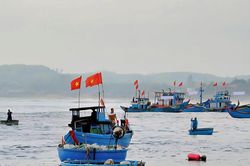 Chống khai thác IUU, quyết tâm gỡ 'thẻ vàng' trong năm 2026