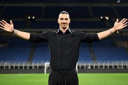 Ibrahimovic tái xuất sau cuộc đối đầu căng thẳng