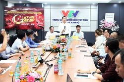 Hàng trăm VĐV tham gia giải Billiards & Snooker quốc gia ở Cần Thơ