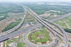 Ưu tiên nguồn lực cho các dự án kết nối sân bay Long Thành