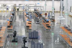 Trung Quốc xây nhà máy 10.000 robot mỗi năm