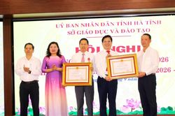 Gi&aacute;o dục H&agrave; Tĩnh x&aacute;c định trọng t&acirc;m, tạo chuyển biến trong năm học mới