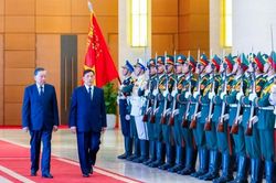Tổng Bí thư, Chủ tịch nước Tô Lâm chủ trì Lễ đón chính thức Nhà vua Vương quốc Thái Lan và Hoàng hậu
