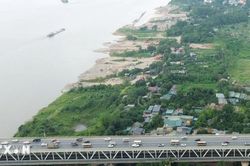 Hà Nội bổ sung phương tiện được lưu thông qua cầu Thăng Long