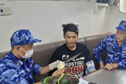 Cảnh sát biển kịp thời hỗ trợ 2 ngư dân bị thương trên biển