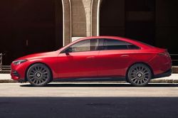 Mercedes-Benz CLA200 Hybrid ra mắt: Công suất 184 mã lực, siêu tiết kiệm xăng, giá gần 1,8 tỷ đồng