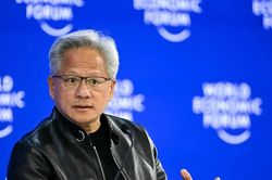 Tin nóng công nghệ 15/9: CEO Nvidia Jensen Huang phản đối việc giảm tốc phát triển AI