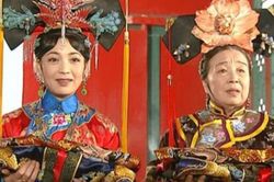 Hoàng hậu và Dung Ma Ma: Cặp phản diện kinh điển màn ảnh Hoa ngữ