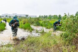 Phó Bí thư Tỉnh ủy Trần Thị Thanh Hương dự diễn tập chiến đấu phòng thủ xã Giang Thành