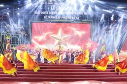 Rực rỡ sắc màu văn hóa hướng về ngày hội lớn