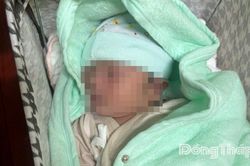 Tìm người thân bé trai sơ sinh bị bỏ rơi tại cầu Long Định