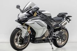 Môtô 500cc 4 xi-lanh, công suất gần 83 mã lực, thêm loạt công nghệ cao cấp